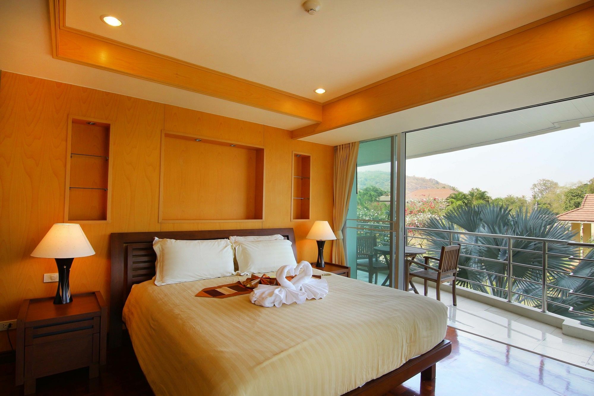Hotel Searidge By Natavisan 3*
